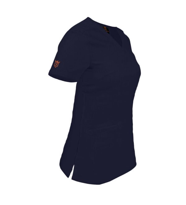 ef4f7a_9011e467707447bfb01d3a1293a77182mv2.jpg Bluza medicala de dama slim fit cu trei buzunare