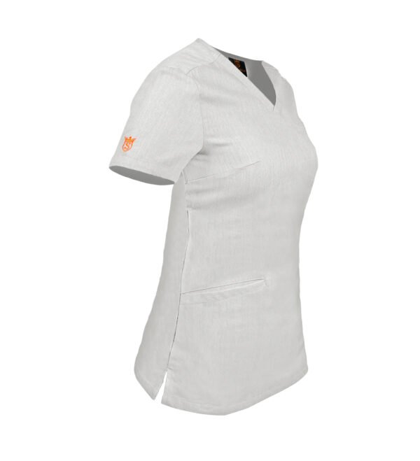 ef4f7a_c8989f98e50144e0b535e57e8721b075mv2.jpg Bluza medicala de dama slim fit cu trei buzunare