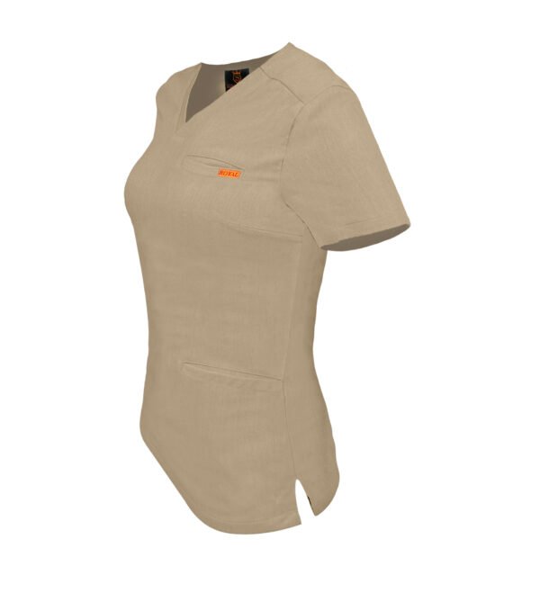 ef4f7a_fd22a6c3de6447cd8d75dc3fa21e9632mv2.jpg Bluza medicala de dama slim fit cu trei buzunare